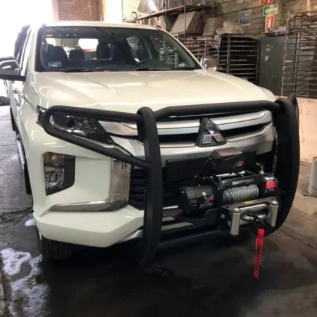 Burrera Super Bronco Mitsubishi L200 2020 - 2022 Negra - Image 2