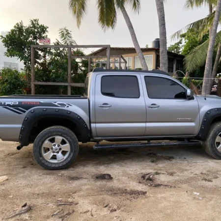 Cantoneras Tacoma Simulacion Tornillo 2012 2013 2014 2015 - Image 3