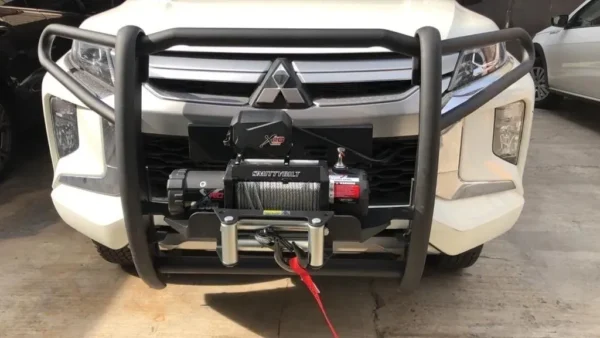 Burrera Super Bronco Mitsubishi Plus L200 2020 Línea Nueva