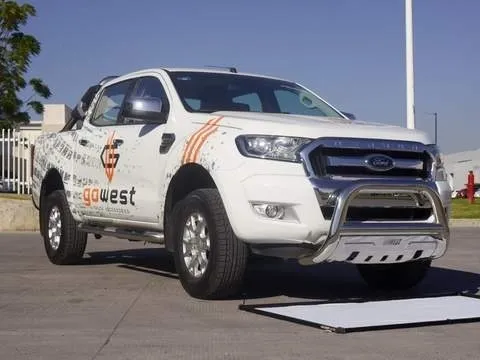 Centro De Burrera Max Bar Chevrolet Silverado 2019 - 2023