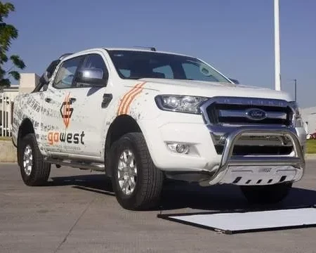 Centro De Burrera Max Bar Chevrolet Silverado 2019 - 2023 - Image 5