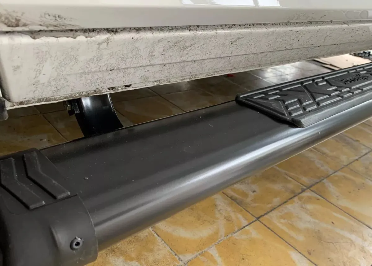 Estribos Bronx Nissan Frontier 2023 4 Cil Cabina Sencilla - Image 7